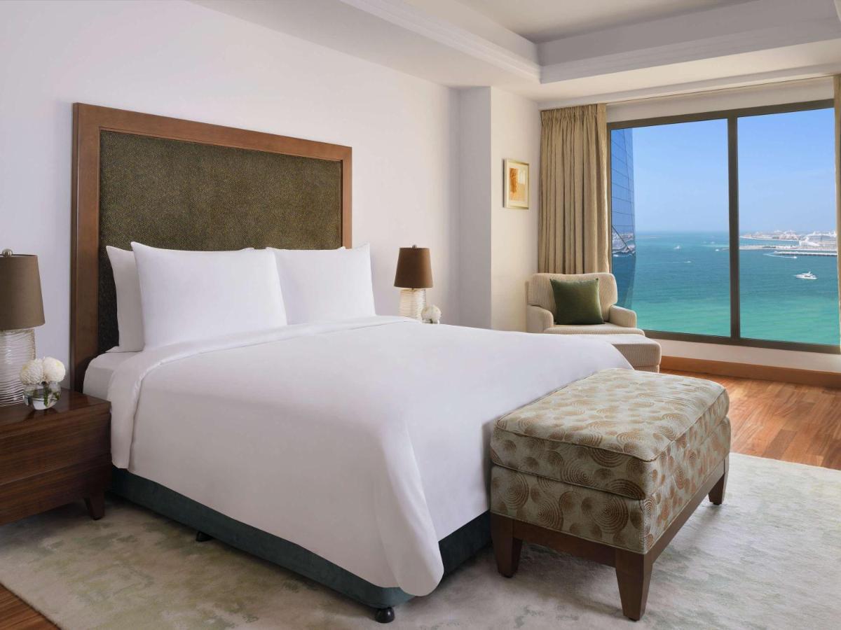 Movenpick Hotel Jumeirah Beach Дубай Экстерьер фото